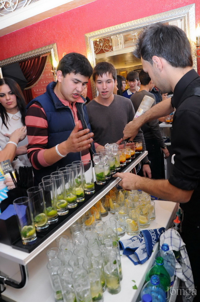 Фотография с «Опера» - 6 лет! часть 1 в Опера