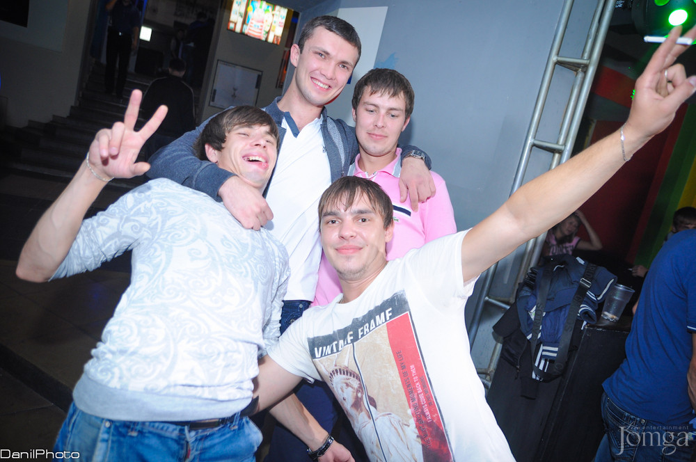 Фотография с PORNOeMOLOKO в СТ КЛАБ 