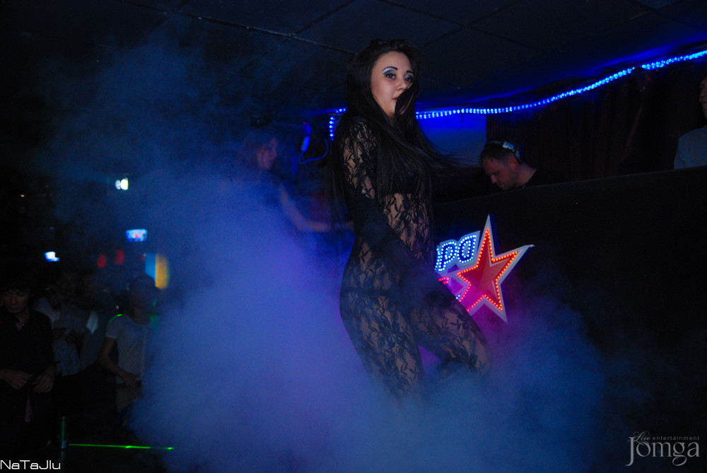 Фотография с Празднуем день Dj ILYA EASY! в СТ КЛАБ 