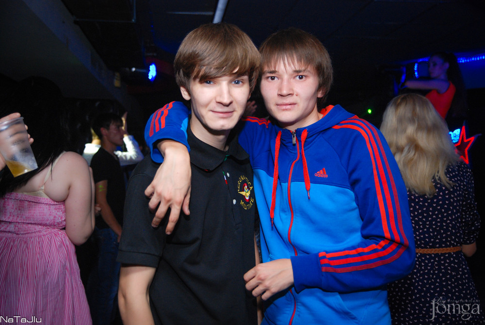 Фотография с Празднуем день Dj ILYA EASY! в СТ КЛАБ 